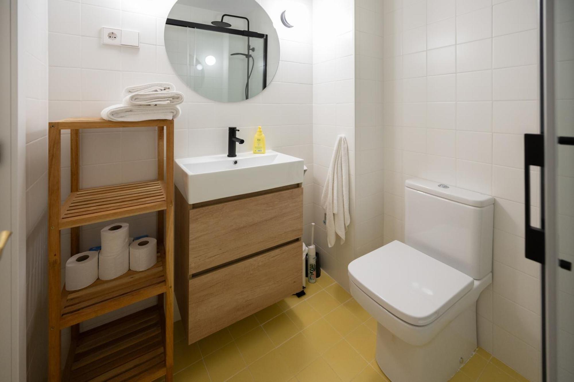 Tradicional Apartamento Central De 2 Camas Dobles Бенальмадена Экстерьер фото