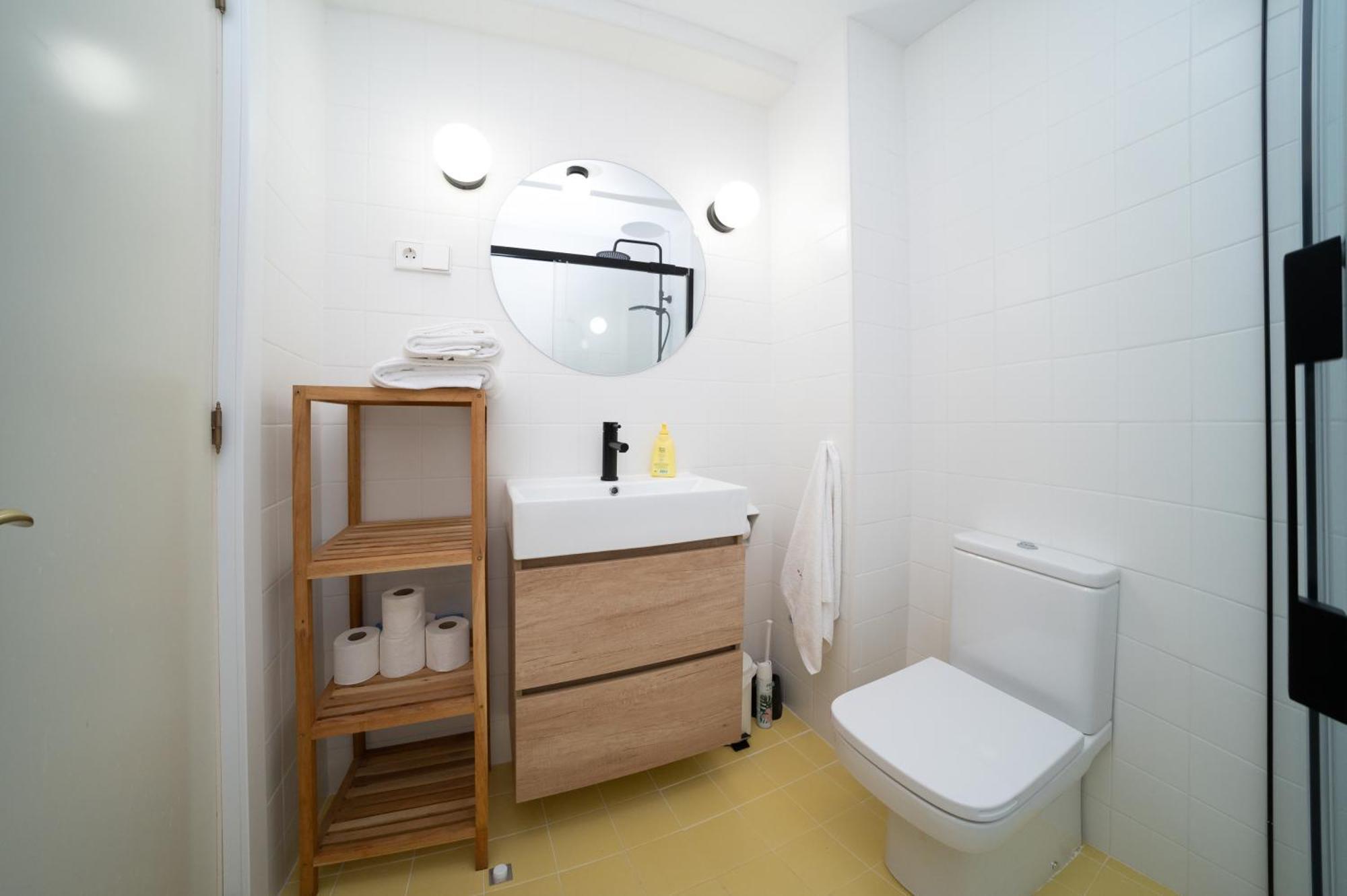 Tradicional Apartamento Central De 2 Camas Dobles Бенальмадена Экстерьер фото